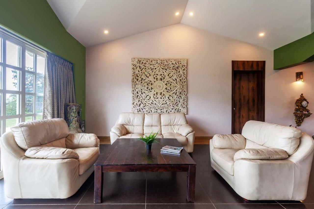 Stayvista'S Shivom Villa 12 - A Serene Escape With Views Of The Valley And Lake 罗纳瓦拉 外观 照片